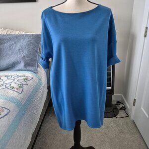 St John Collection Knit Top. Bright Blue. Tunic Length. Size M